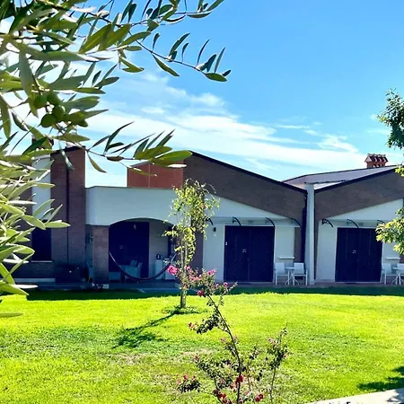 Cape House-2