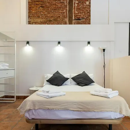 Homeabout Imperial Apartment-3