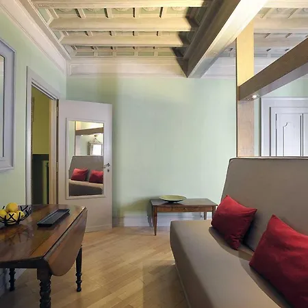 Raffaello Charmsuite-2