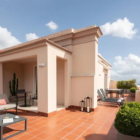 Caracciolo 13 Rooftop&Suites-2