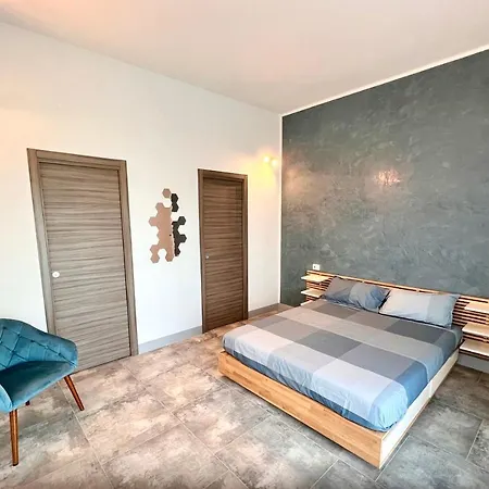 Ubertini House-2