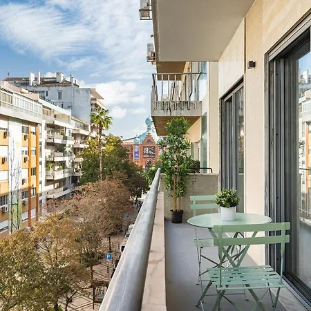 Succeed Campo Pequeno Apartments-3