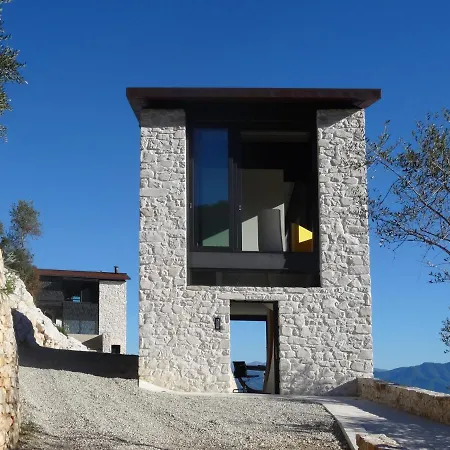 Villa Farfalla & Guesthouse - The World Unique Property With An Openable Roof-2