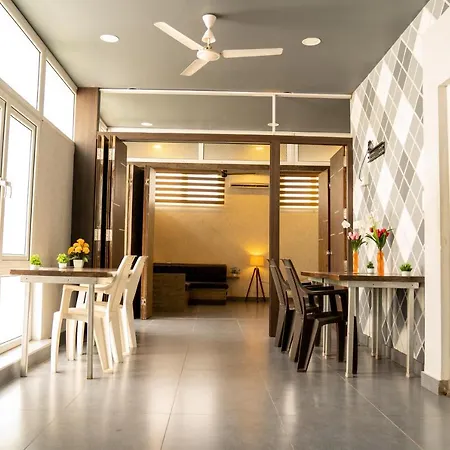 Seasons Suites Jp Nagar-3