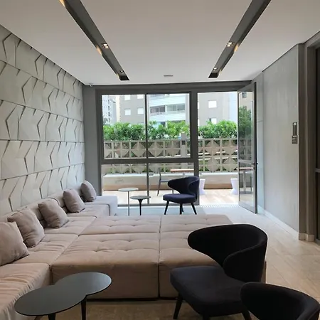 Vitrali Moema Studios-2