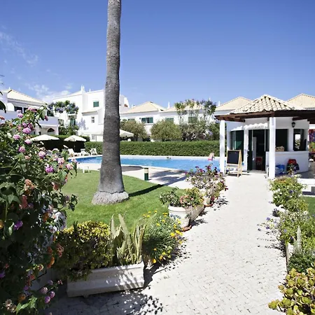 Cabanas Village-3