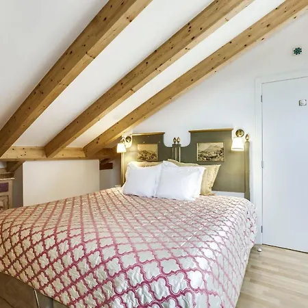 Luxa Charm House By Lovelystay-2
