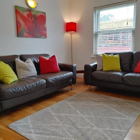 The Bath House Apartment - Free 1St Breakfast - Free Parking-2