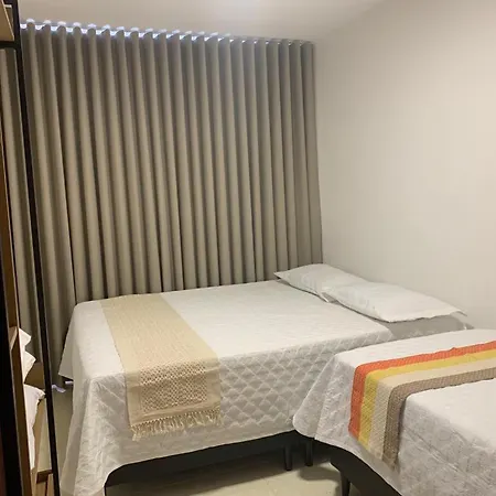 Apto em condomínio na praia, com terraço, em Ilhéus-BA-3