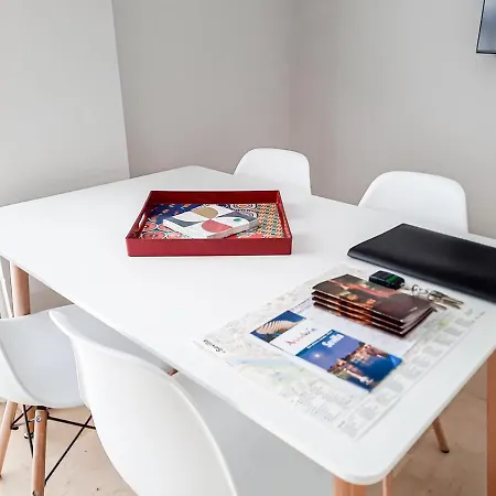 Sevilla Suite Torre Triana, Parking Free Gratis!-2