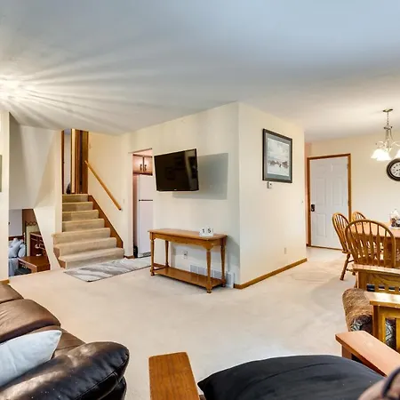 Clear Lake Vacation Home Rental - Pet Friendly!-3