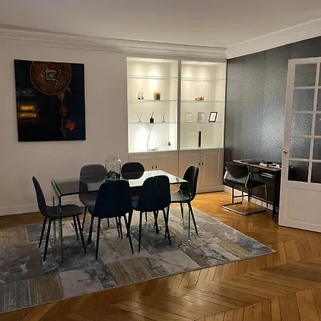 Appartement luxe, vue Tour Eiffel AC 5 ou 6 P-2