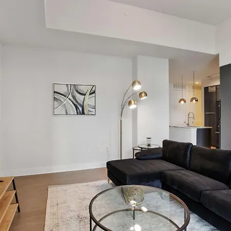 Midtown Luxury Apartment-2