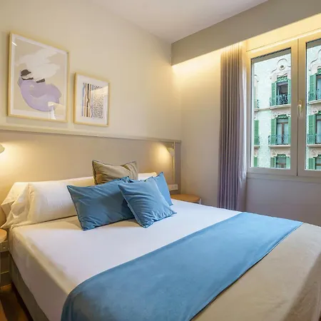 Fisa Rentals Ramblas Apartments-2