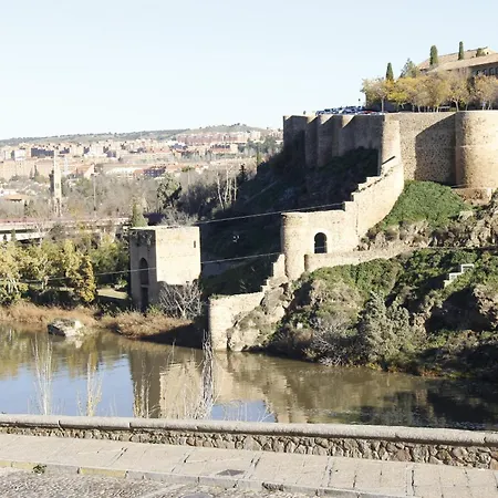 The Bridge House Of Toledo-3