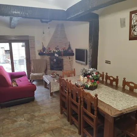 Vivienda Turistica El Caneco-3