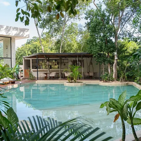 Jade Tulum-2