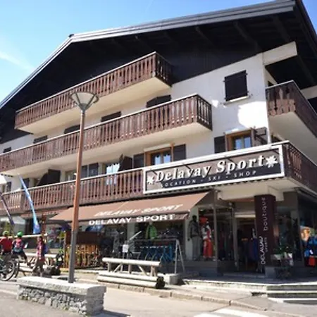 Les Gets: Appartement central 2 ch, balcon, au pied des pistes - FR-1-623-132-3