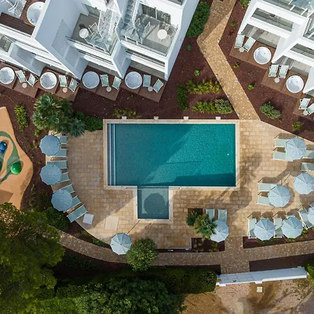 Cabot Las Velas Apartments-3
