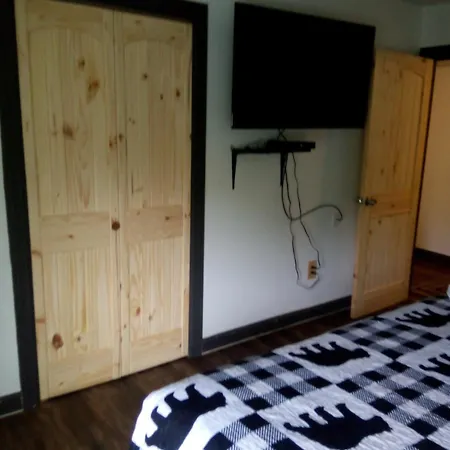 Gatlinburg Mountain Condo-3