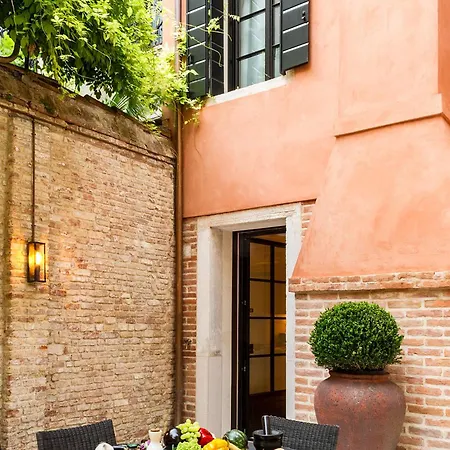 Palazzo Cristo-2