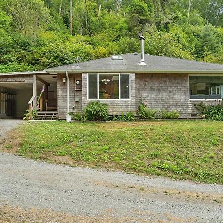 Prairie Beach Home-3