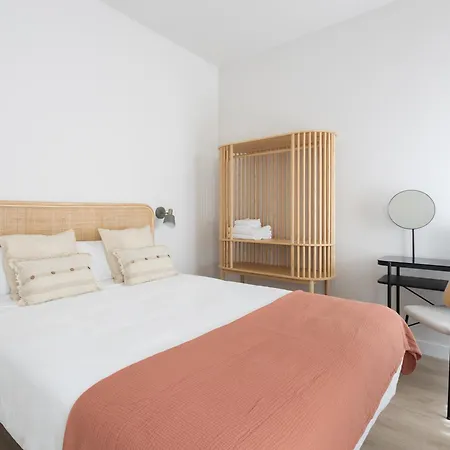 Meraki Suites-3