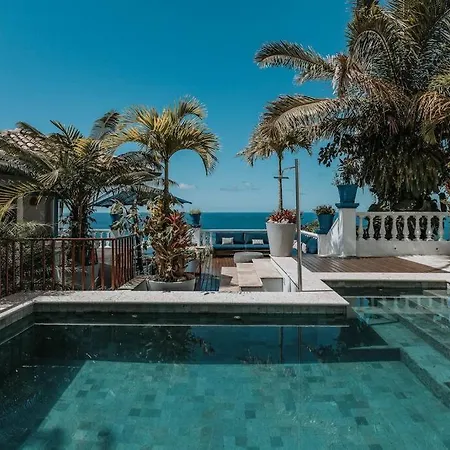 Tropical Escape Next To Leblon-2