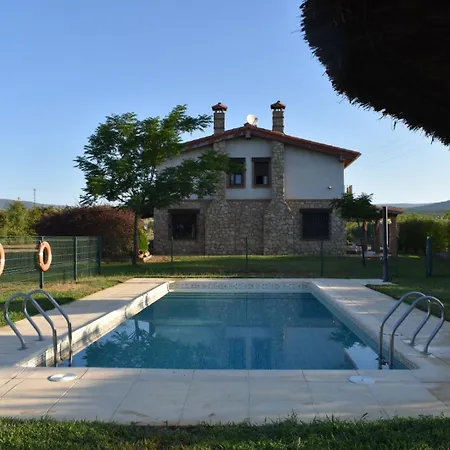 Apartamentos Rurales La Fatela-2