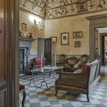 Residenze d'Epoca Palazzo Coli Bizzarrini-3