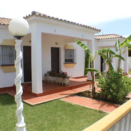 Apartamentos Turísticos Cabo Roche-2
