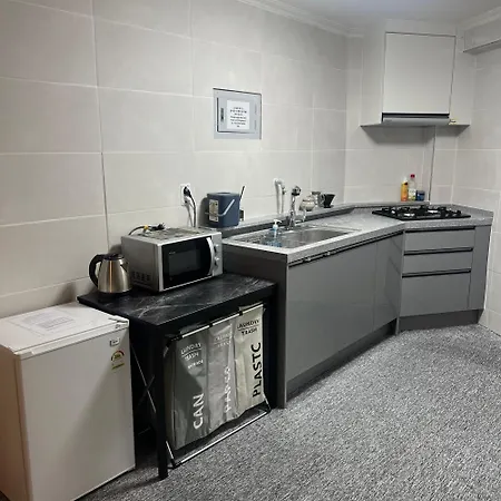 Apartment In Gangnam-3