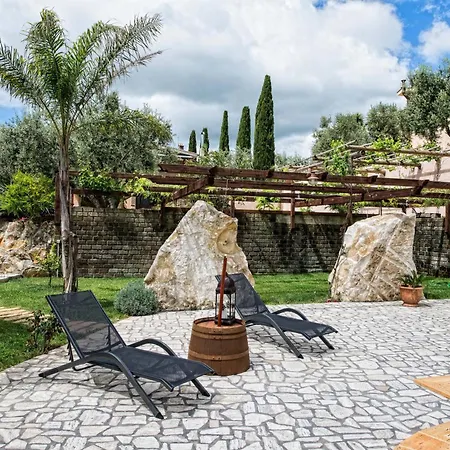Il Giardino dei Flintstones B&B-3
