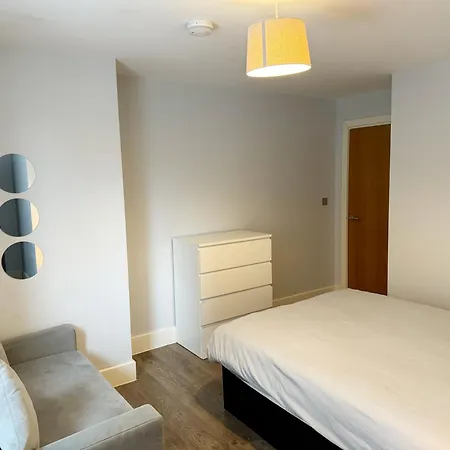 Elegant Plus Luxury Apartments-3