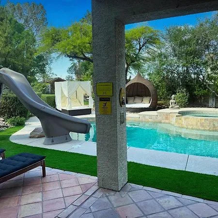 Summerlin Private Buddha Estate Resort - Pool, Spa, Sauna, Game Room, Basket Ball, Mini Golf, Gym-3
