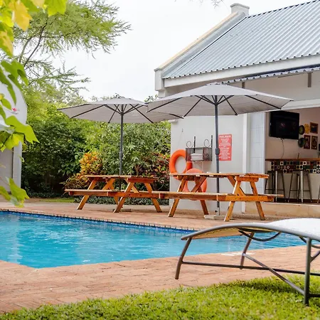 PheZulu Guest Lodge-2