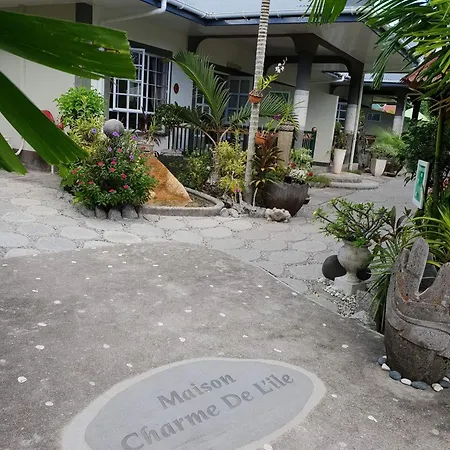 Maison Charme De L'Ile-3