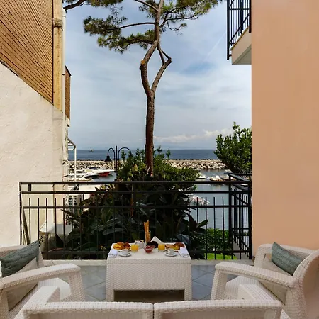 Sea Breeze Residence-2