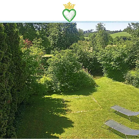 Domizil Salem "Large" 105 Qm, Direkt Am Naturschutzgebiet Und Schloss Salem, 2 X Schlafzimmer & 2 X Dusche & 30 Qm Terrasse & Privater Garten 300 Qm, Allergiker Geeignet-3
