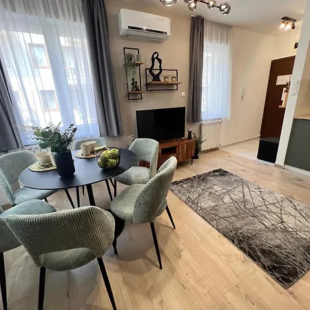 Maple Tree Budget Apartments-3