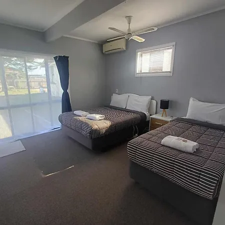 Aqua Accommodation-3
