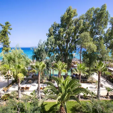 Mako Sea & Suites-2