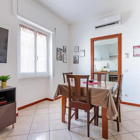 Camesena 40 - 2Br Apartment For 4 Near Tiburtina-3