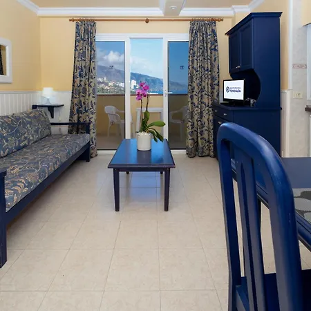 Apartamentos Teneguia-3