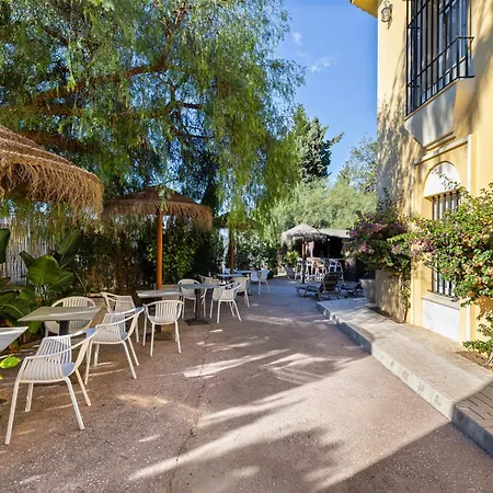 12P Villa Private Pool 5 Bathrooms 150M To Beach And Walking To La Cala De Mijas-2