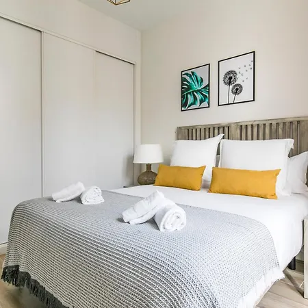 Feelathome Goya Apartments-2
