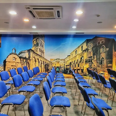 Jona Rooms Podstrana-2