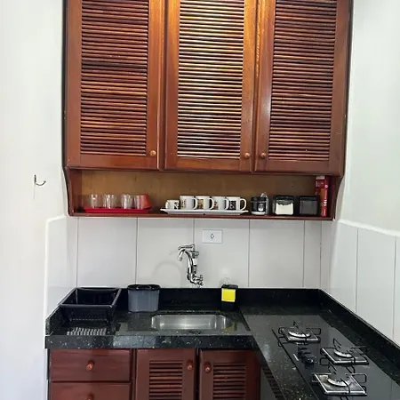 Apartamento de quarto na praia grande ubatuba 22E-2