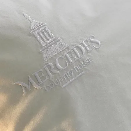 Mercedes Country House-2
