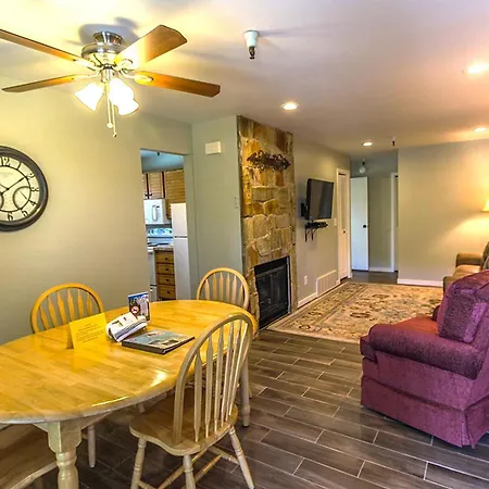 Skiers Lodge-3